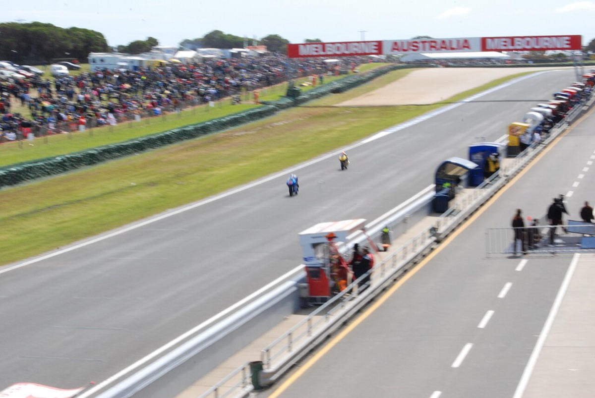 Australian MotoGP 2026 at Phillip Island main straight