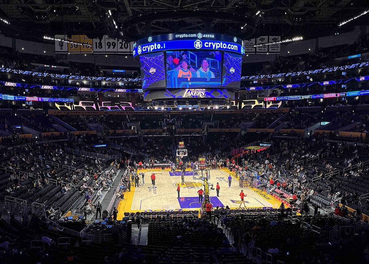 Lakers vs Warriors at Crypto.com Arena